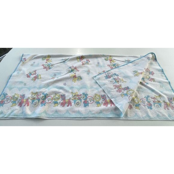 Vintage 60s baby blanket, nostalgia childhood flannel security blankie - Picture 8 of 9